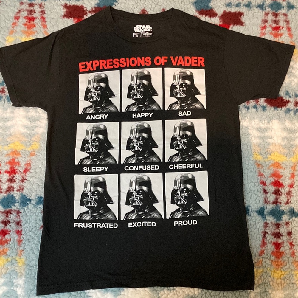 Black Star Wars T-shirt, expressions of Vader